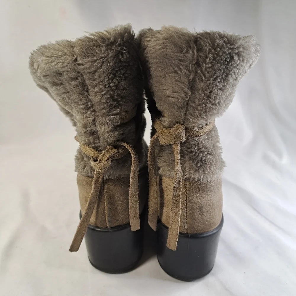 𝅺yodelers Vintage Tan & Gray Cold Weather Boots Women's Size 7.5